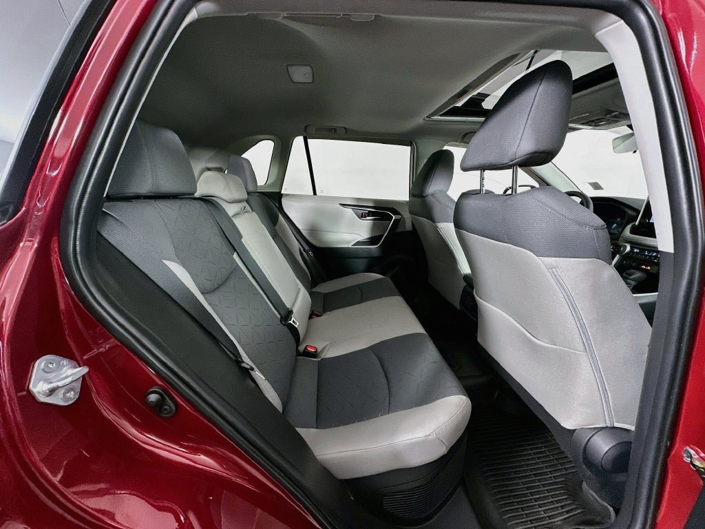 Used 2025 Toyota RAV4 XLE w/ Convenience Package AWD/4WD image 29