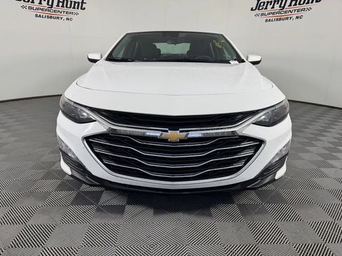 Used 2024 Chevrolet Malibu LT FWD image 5