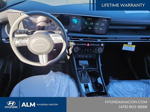 New 2026 Hyundai Santa Cruz SEL FWD image 8