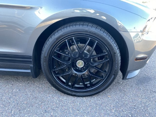 Used 2011 Ford Mustang Coupe w/ 101A Rapid Spec Order Code RWD image 8