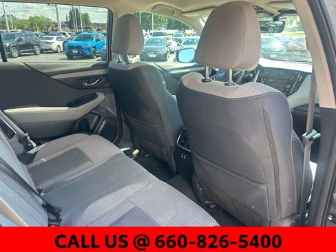 Used 2024 Subaru Outback Premium AWD/4WD image 8