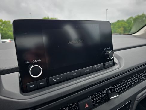 Certified 2023 Honda Accord EX image 20