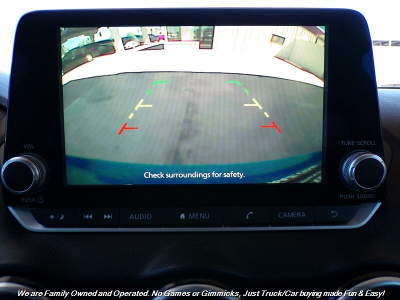 Used 2024 Nissan Sentra SV FWD image 32