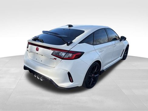 Used 2025 Honda Civic Type R image 8