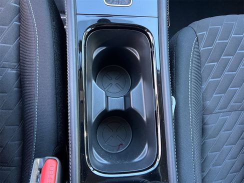 Certified 2023 Nissan Kicks SV image 19