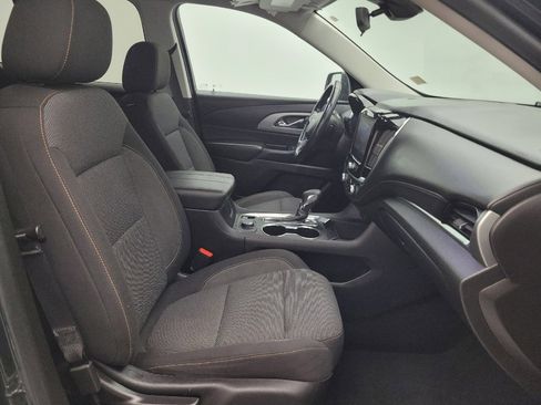 Used 2021 Chevrolet Traverse LT AWD/4WD image 21