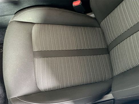 Certified 2024 Kia Sorento LX image 19