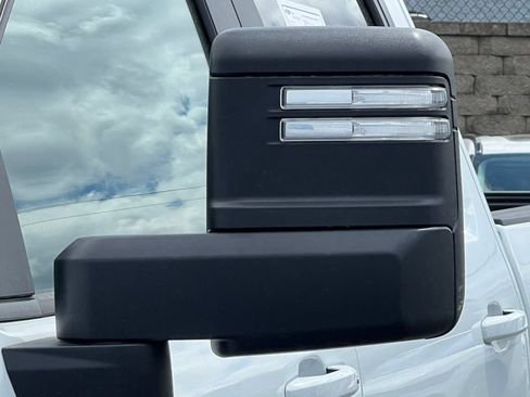 Used 2025 Chevrolet Silverado 2500 LT w/ Convenience Package AWD/4WD image 35