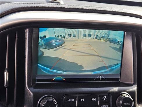 Used 2018 GMC Canyon SLT w/ Driver Alert Package image 16