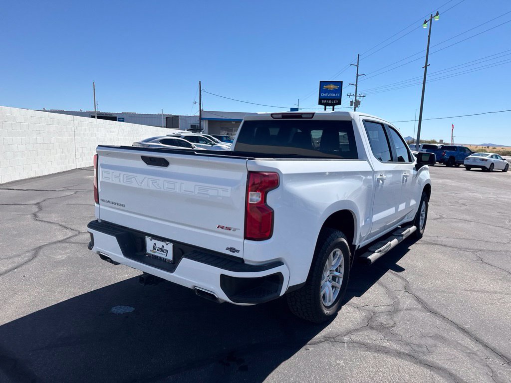 Used 2021 Chevrolet Silverado 1500 RST w/ Z71 Off-Road Package AWD/4WD image 5
