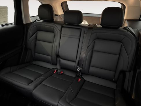 New 2026 Lincoln Nautilus Premier w/ Equipment Group 102A image 16