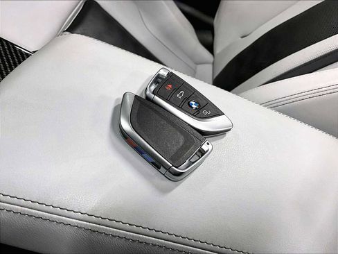 Used 2025 BMW M4 xDrive Competition AWD/4WD image 38