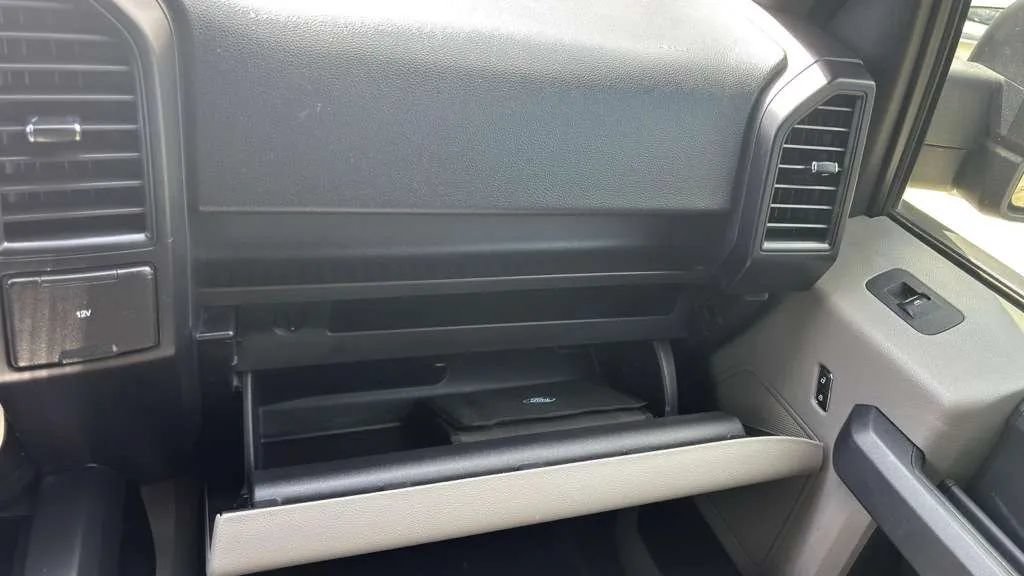 Used 2020 Ford F150 XL w/ Equipment Group 101A Mid RWD image 14