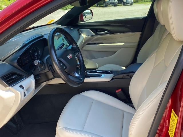 Used 2024 Cadillac CT4 Luxury RWD image 13