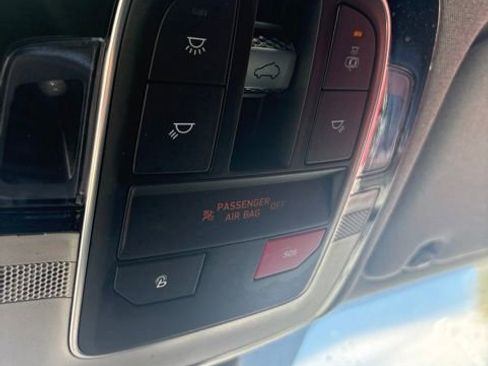 Used 2023 Hyundai Santa Fe Limited AWD/4WD image 27
