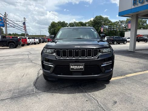 Used 2022 Jeep Grand Cherokee Limited 4xe w/ Luxury Tech Group II AWD/4WD image 10