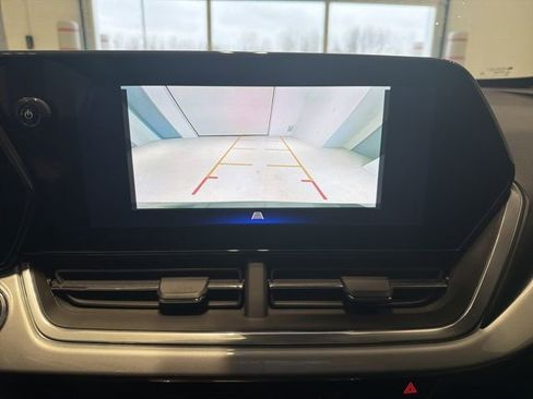 Certified 2024 Chevrolet Trax LT image 18