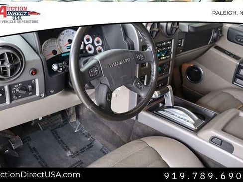 Used 2003 HUMMER H2 w/ Preferred Equipment Group image 25