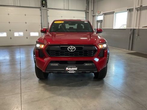 Used 2024 Toyota Tacoma TRD Off-Road AWD/4WD image 2