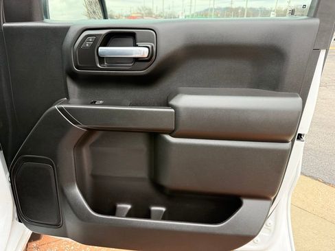 Used 2022 GMC Sierra 1500 Pro w/ 1SA Safety Plus Package image 21