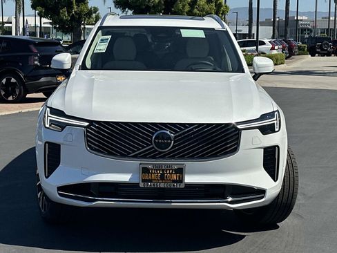 New 2026 Volvo XC90 T8 Ultra w/ Protection Package Premier image 2