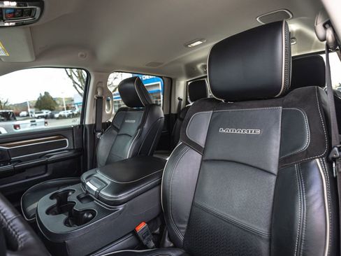 Used 2024 RAM 2500 Laramie image 24