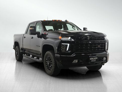 Used 2022 Chevrolet Silverado 2500 LT w/ Midnight Edition AWD/4WD image 7
