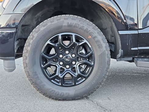 Used 2024 Ford F150 XLT w/ XLT Black Appearance Package image 14