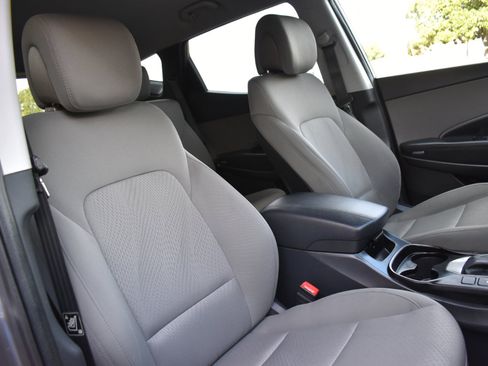 Used 2018 Hyundai Santa Fe Sport w/ 2.4L Value Package 02 image 31