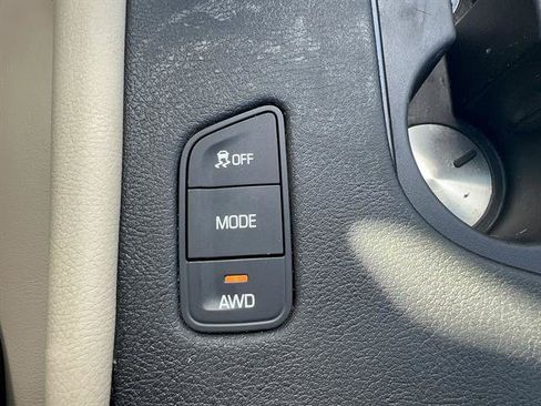 Used 2018 Cadillac XT5 Luxury w/ Driver Awareness Package AWD/4WD image 25