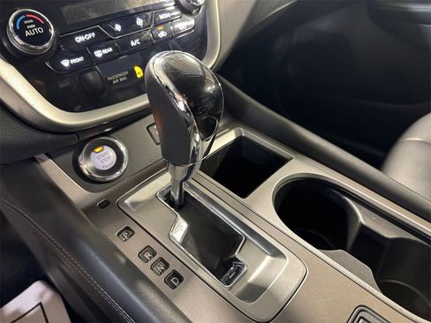 Used 2023 Nissan Murano SV image 21