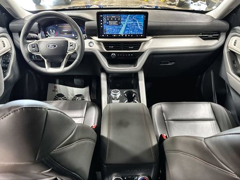 New 2026 Ford Explorer Active w/ Active Comfort Package RWD image 26