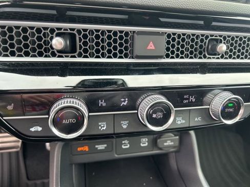Used 2025 Honda Civic Sport image 22