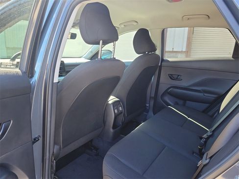 New 2025 Hyundai Kona SEL image 9