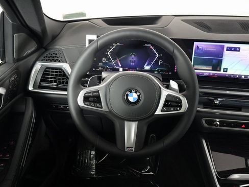 New 2027 BMW X6 xDrive40i w/ Executive Package AWD/4WD image 3