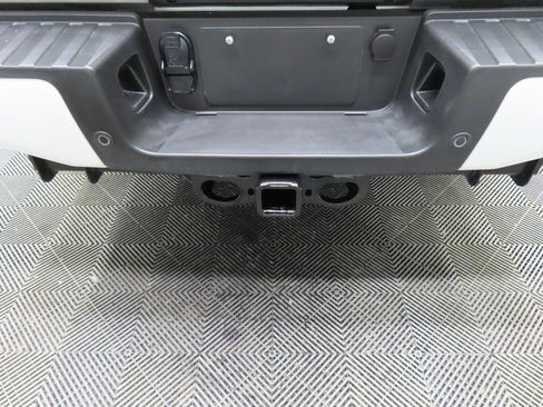 Used 2025 Ford F250 Platinum image 38