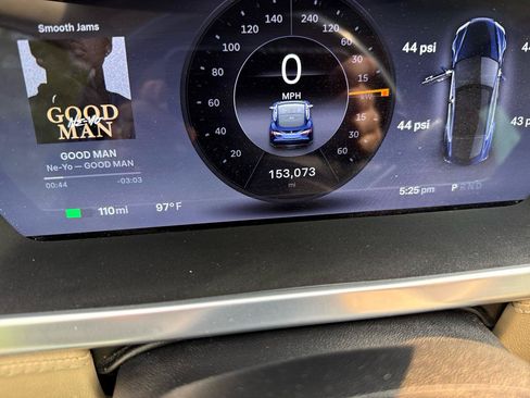 Used 2013 Tesla Model S RWD image 17