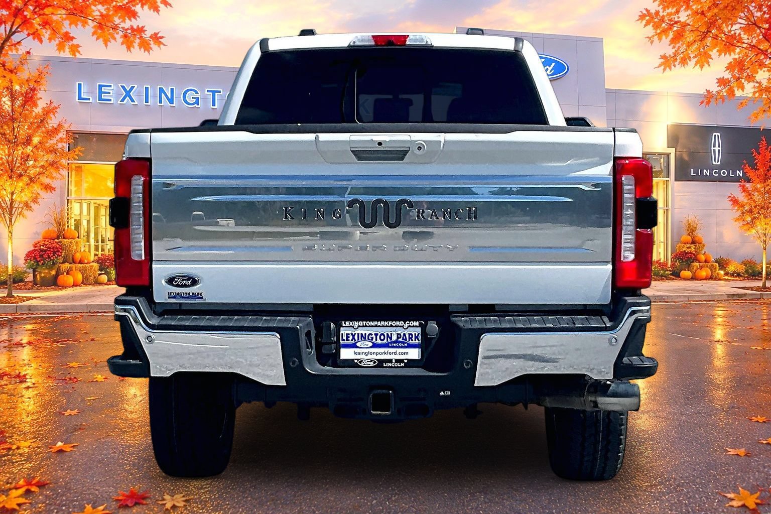 Used 2024 Ford F250 King Ranch w/ Chrome Package AWD/4WD image 6