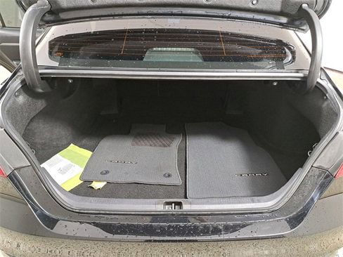 Used 2024 Toyota Camry LE image 10