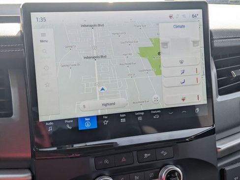 Used 2024 Ford Expedition XLT image 14