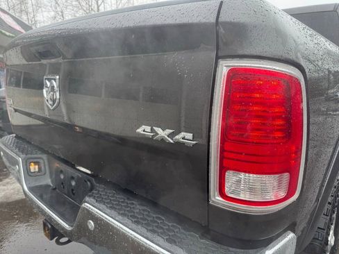 Used 2016 RAM 2500 Laramie w/ Convenience Group AWD/4WD image 15