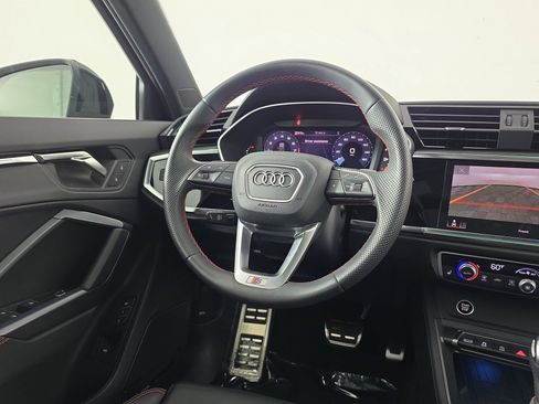 Certified 2025 Audi Q3 2.0T Premium Plus w/ Premium Plus Package AWD/4WD image 39