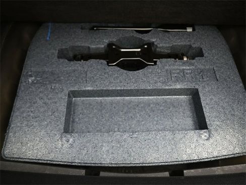 Used 2023 Nissan Altima 2.5 SV w/ SV Premium Package image 14