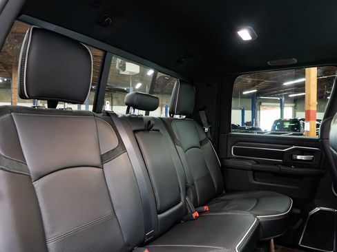 New 2026 RAM 2500 Laramie AWD/4WD image 30