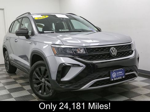 Certified 2024 Volkswagen Taos S FWD image 3