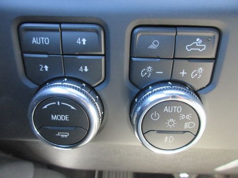 New 2026 GMC Sierra 1500 AT4 image 18