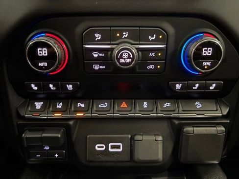 Used 2020 Chevrolet Silverado 2500 High Country w/ Z71 Off-Road Package image 26