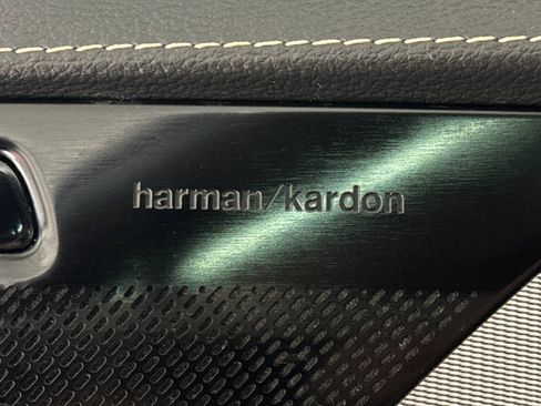 Used 2020 Volvo XC90 T6 R-Design w/ Protection Package Premier image 23