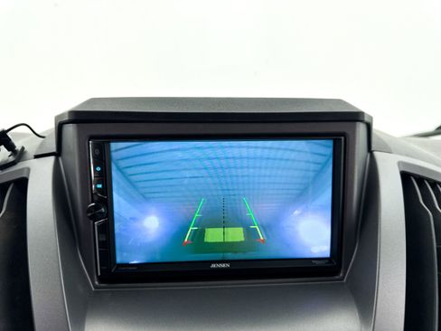 Used 2019 Ford Transit 350 XLT RWD image 8