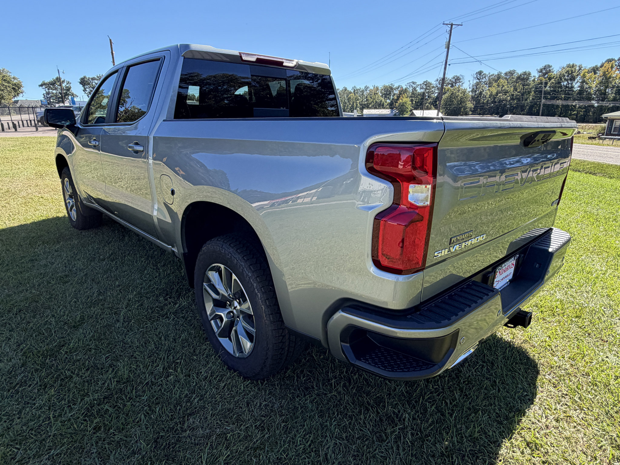 New 2026 Chevrolet Silverado 1500 RST AWD/4WD image 18